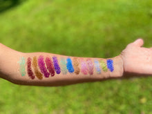 Load image into Gallery viewer, Techno Color Glitter Palette freeshipping - Loud and Vivid Beauty