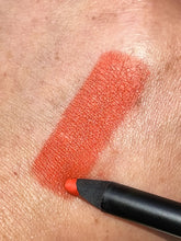 Load image into Gallery viewer, Tiger Lily Lip liner
